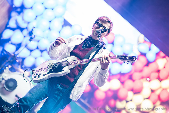Weezer @ Wembley Arena, London 28/10/2017