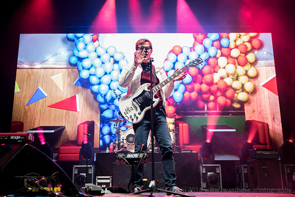 Weezer @ Wembley Arena, London 28/10/2017