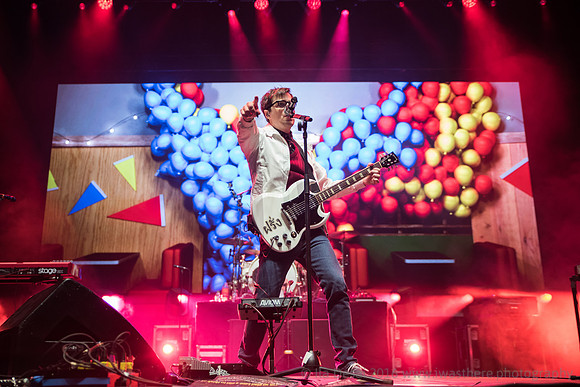 Weezer @ Wembley Arena, London 28/10/2017