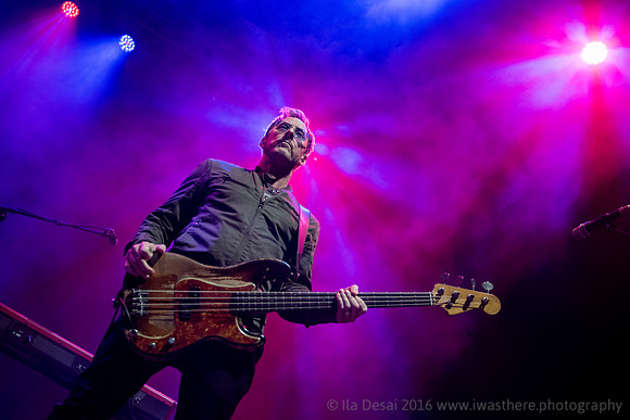Weezer @ Wembley Arena, London 28/10/2017