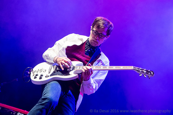 Weezer @ Wembley Arena, London 28/10/2017