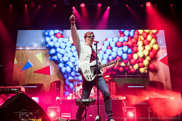 Weezer @ Wembley Arena, London 28/10/2017